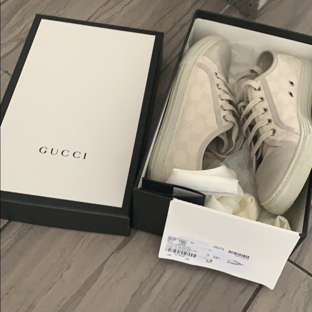 sneakers - Picture 2 of 3